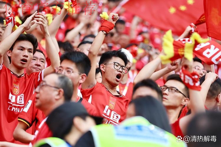 “全民足球、快乐足球” 中国足协将发起“全民足球挑战”活动 “全民足球、快乐足球” 中国足协将发起“全民足球挑战”活动